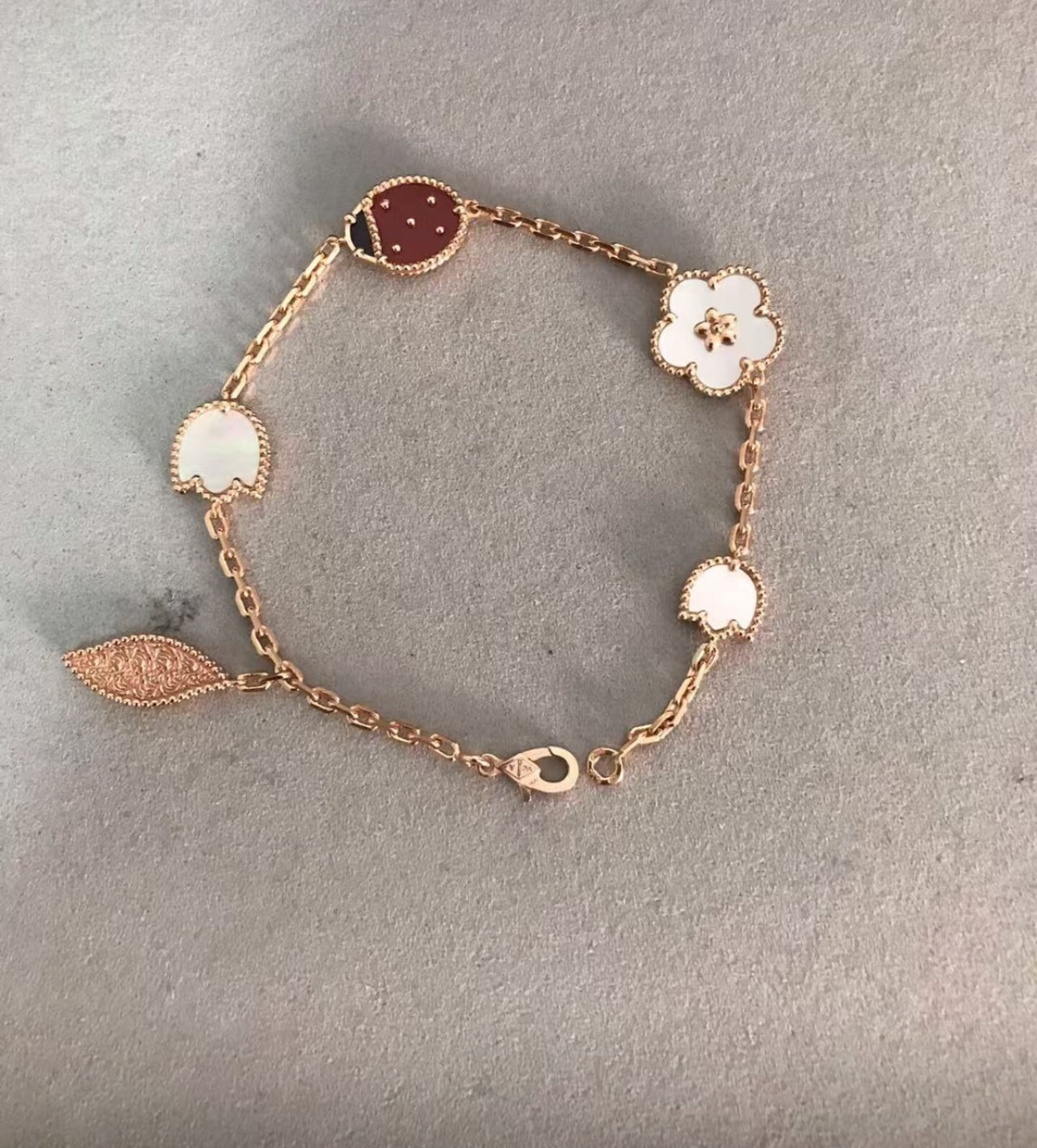 Luxury Quality Clover Bracelet 18k Gold - SassQuality